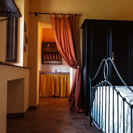 La Collina Dei Franchi 2* Camporgiano